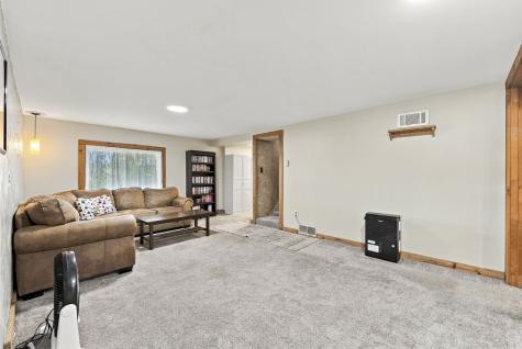 320 Schaeffers Court Fremont IN 46737