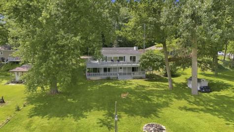 320 Schaeffers Court Fremont IN 46737
