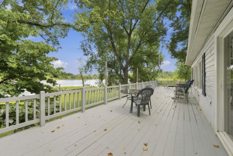 320 Schaeffers Court Fremont IN 46737
