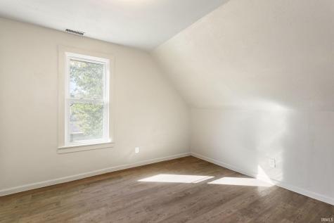 1212 Lincoln Way South Bend IN 46628