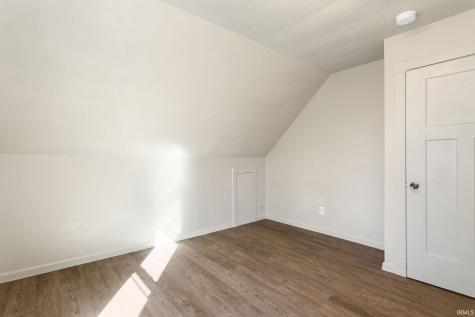 1212 Lincoln Way South Bend IN 46628