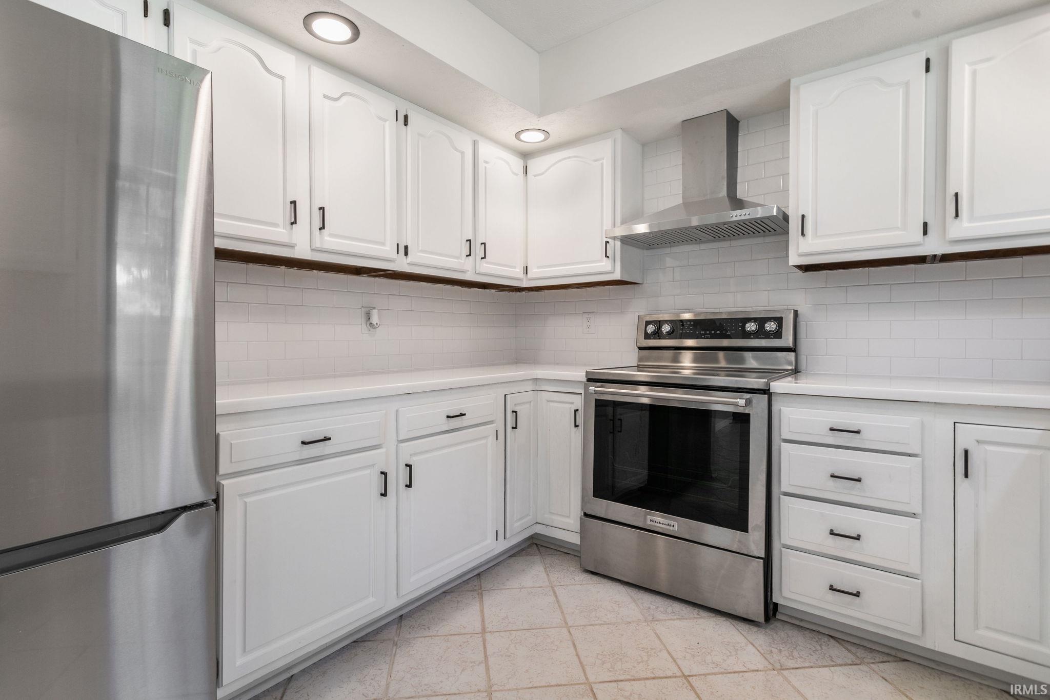 10735 Dunn Road Osceola IN 46561