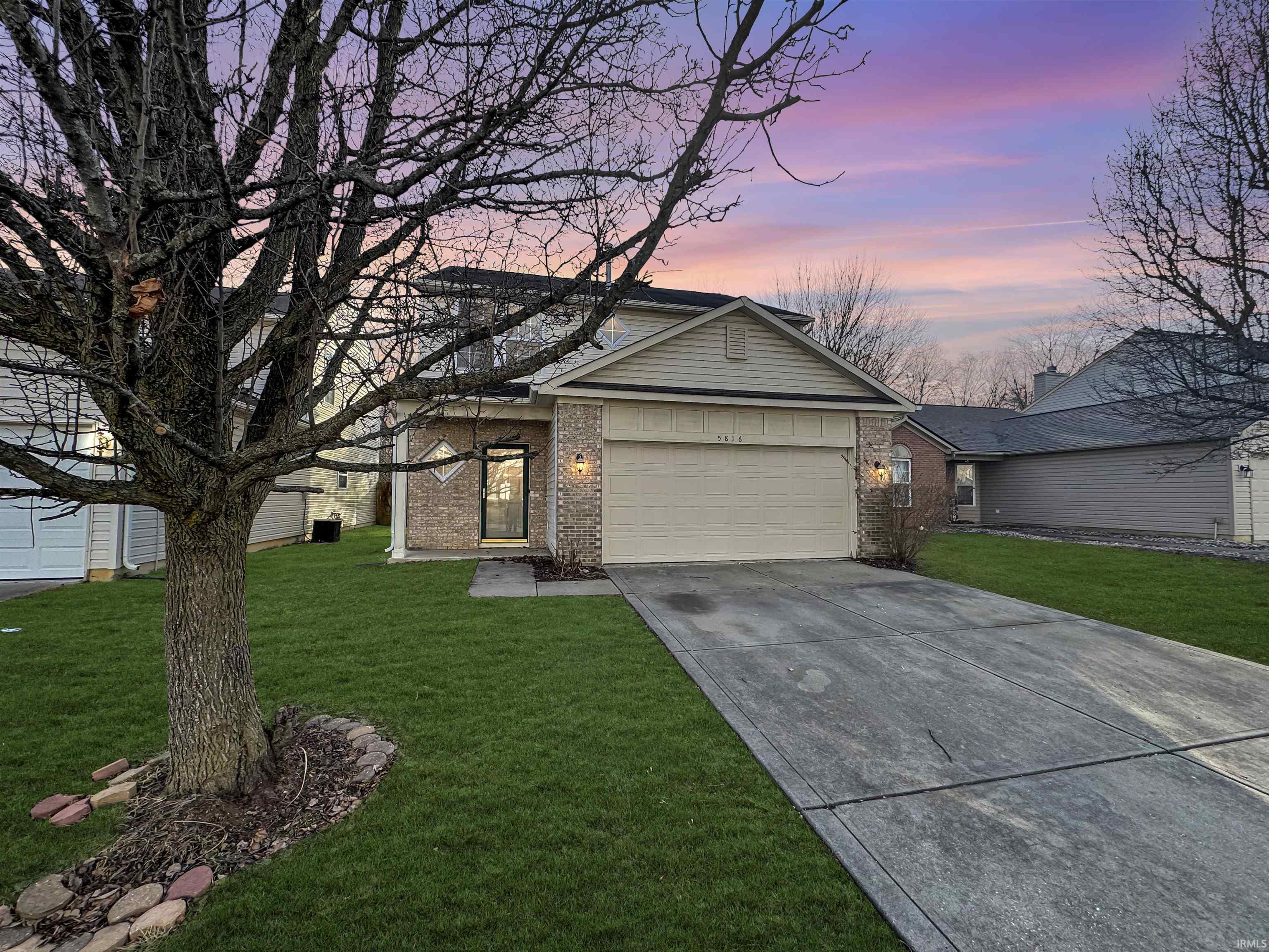 5816 Dollar Forge Drive Indianapolis IN 46221