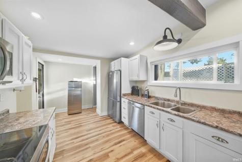 711 W Cherry Street Bluffton IN 46714