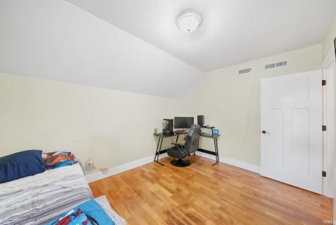 711 W Cherry Street Bluffton IN 46714