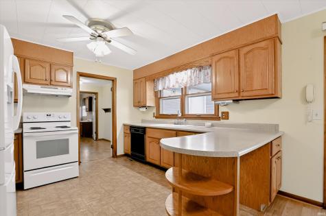 8223 E Us 35 Highway Losantville IN 47354
