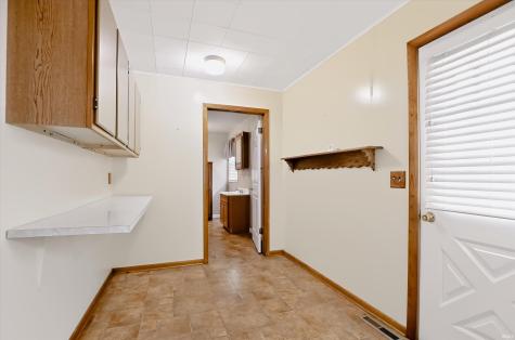 8223 E Us 35 Highway Losantville IN 47354