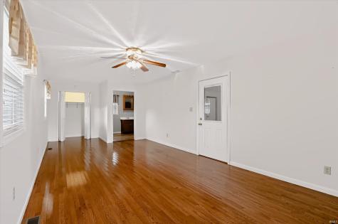 8223 E Us 35 Highway Losantville IN 47354