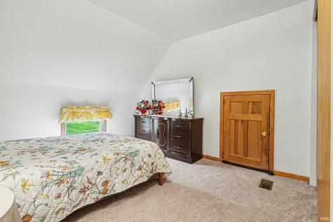 2824 Bashor Road Goshen IN 46526