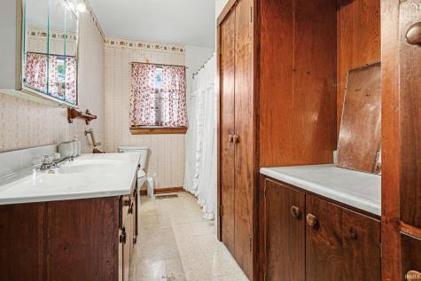 2824 Bashor Road Goshen IN 46526