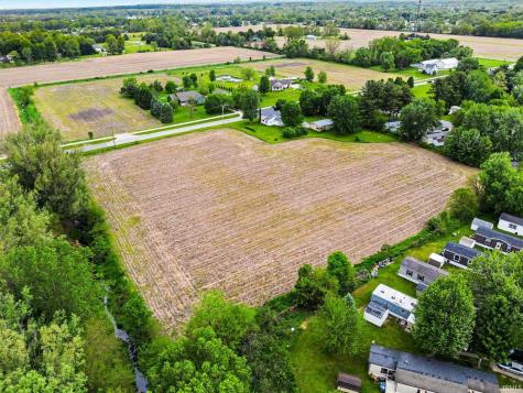 2824 Bashor Road Goshen IN 46526