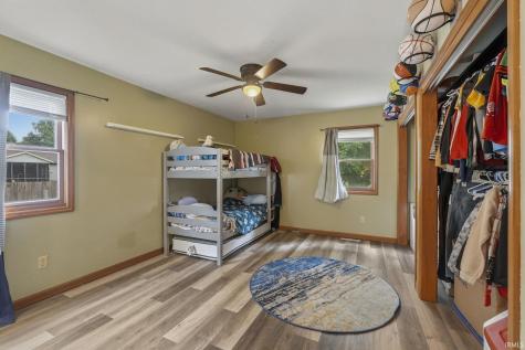 14845 Oak Court Plymouth IN 46563
