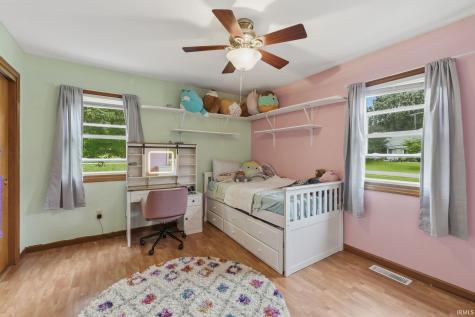 14845 Oak Court Plymouth IN 46563