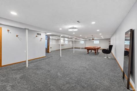 14845 Oak Court Plymouth IN 46563