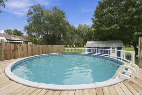 14845 Oak Court Plymouth IN 46563