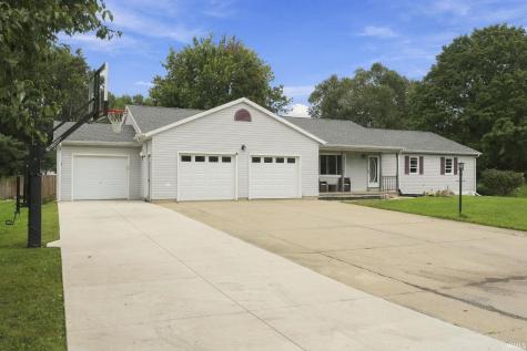 14845 Oak Court Plymouth IN 46563