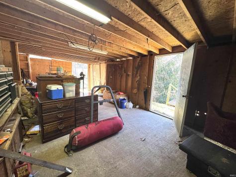 7427 N Red Hill Road Ellettsville IN 47429