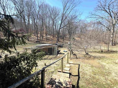 7427 N Red Hill Road Ellettsville IN 47429