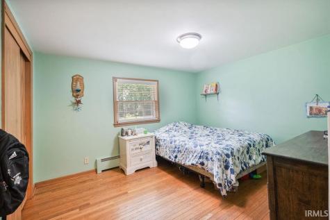 819 W 1350 South Kokomo IN 46901