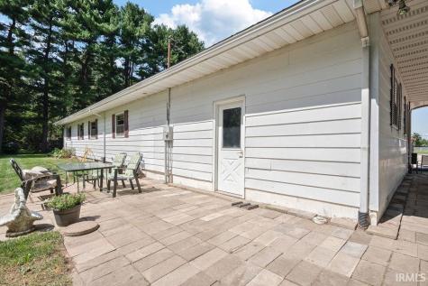 819 W 1350 South Kokomo IN 46901