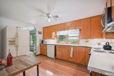 819 W 1350 South Kokomo IN 46901