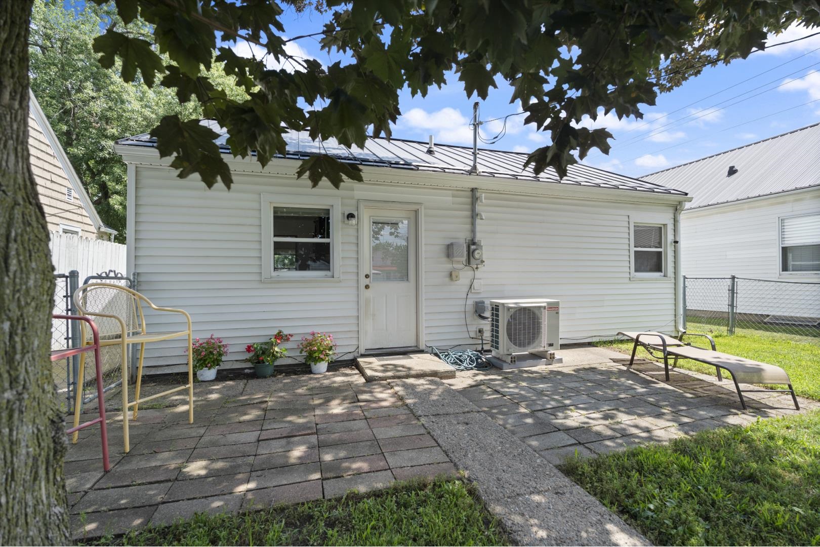821 S 12th Street Goshen IN 46526