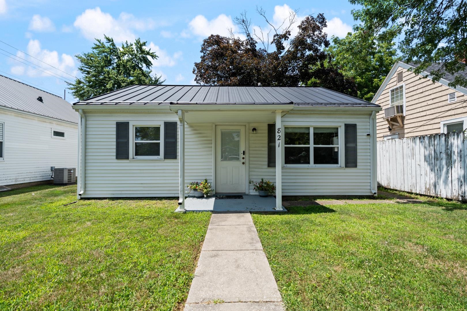 821 S 12th Street Goshen IN 46526