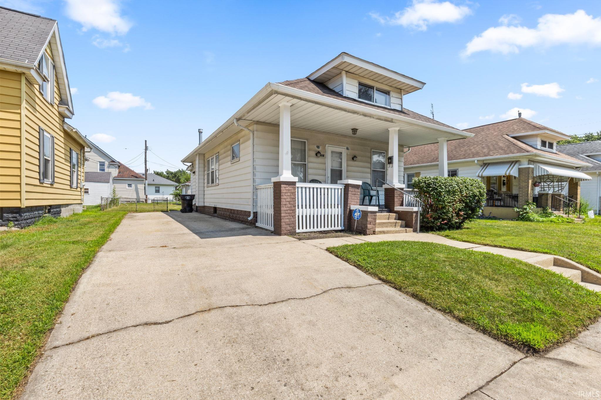 606 S Meade Street South Bend IN 46619