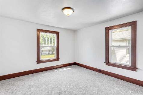 217 Altgeld Street South Bend IN 46614