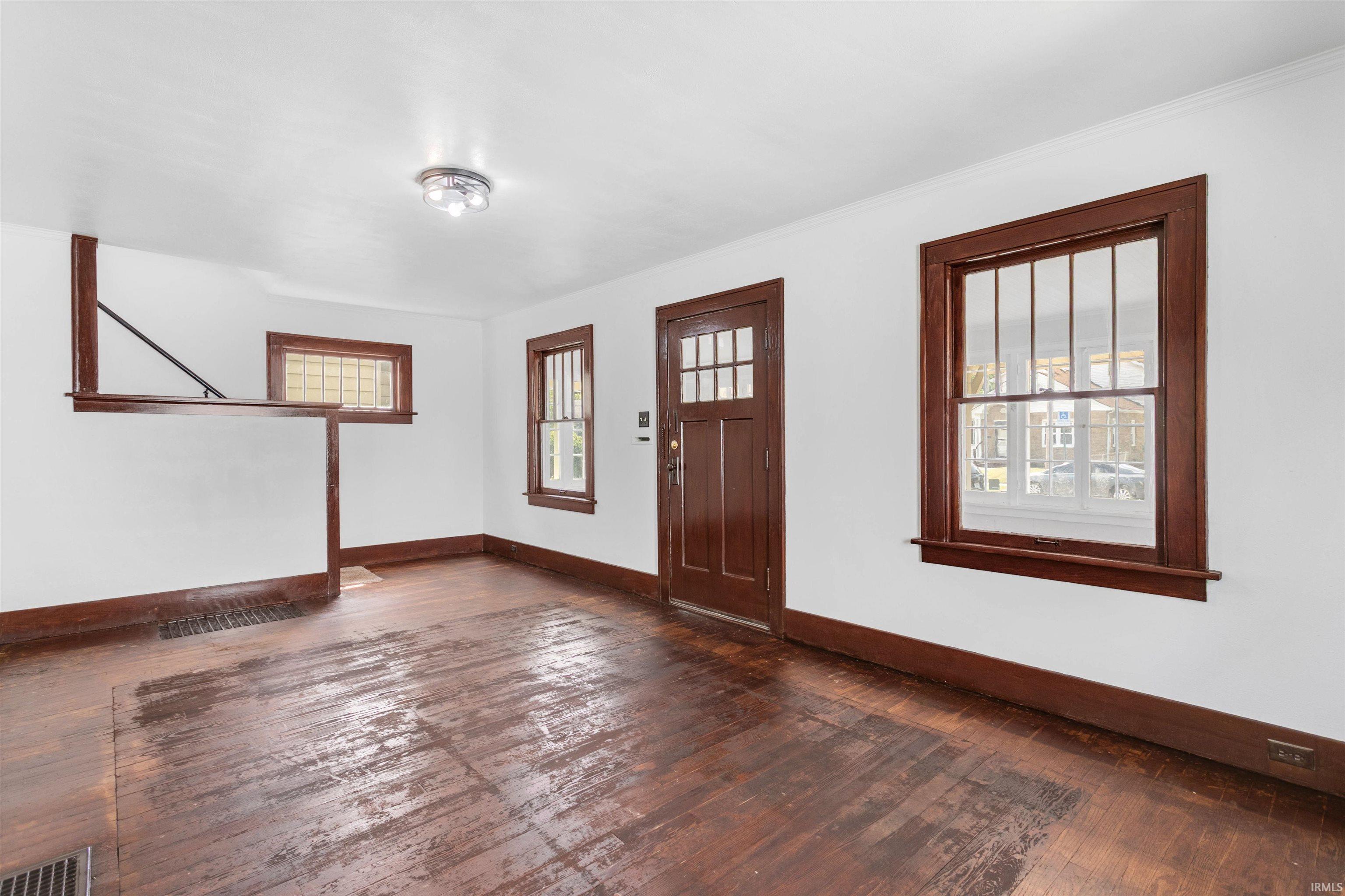 217 Altgeld Street South Bend IN 46614