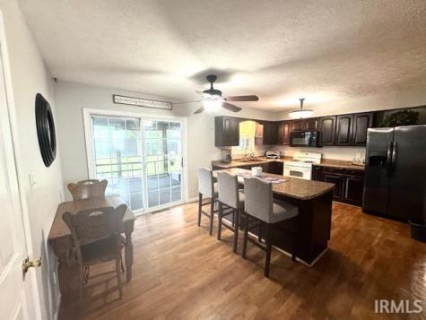 828 Railroad Street Covington IN 47932