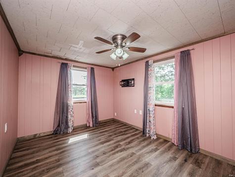 205 S Mariah Street Winslow IN 47598