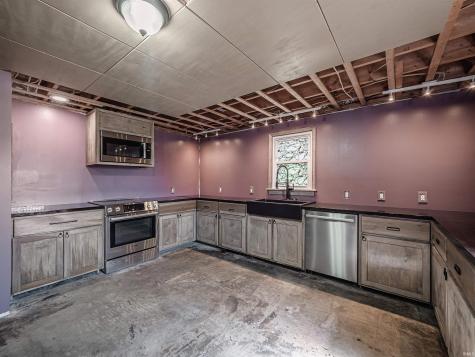 205 S Mariah Street Winslow IN 47598