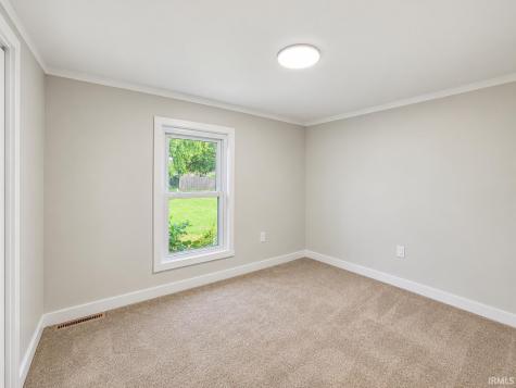 745 E 18th Street Mishawaka IN 46544
