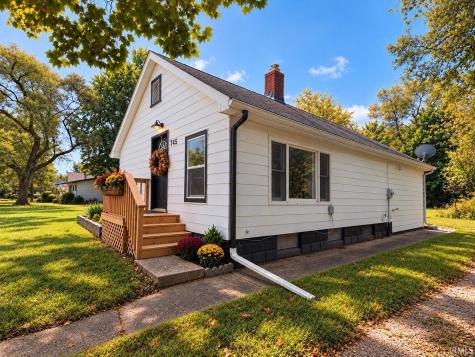 745 E 18th Street Mishawaka IN 46544