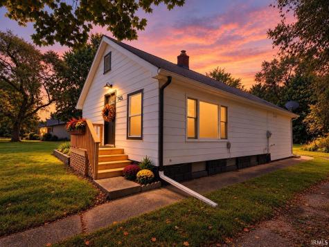 745 E 18th Street Mishawaka IN 46544