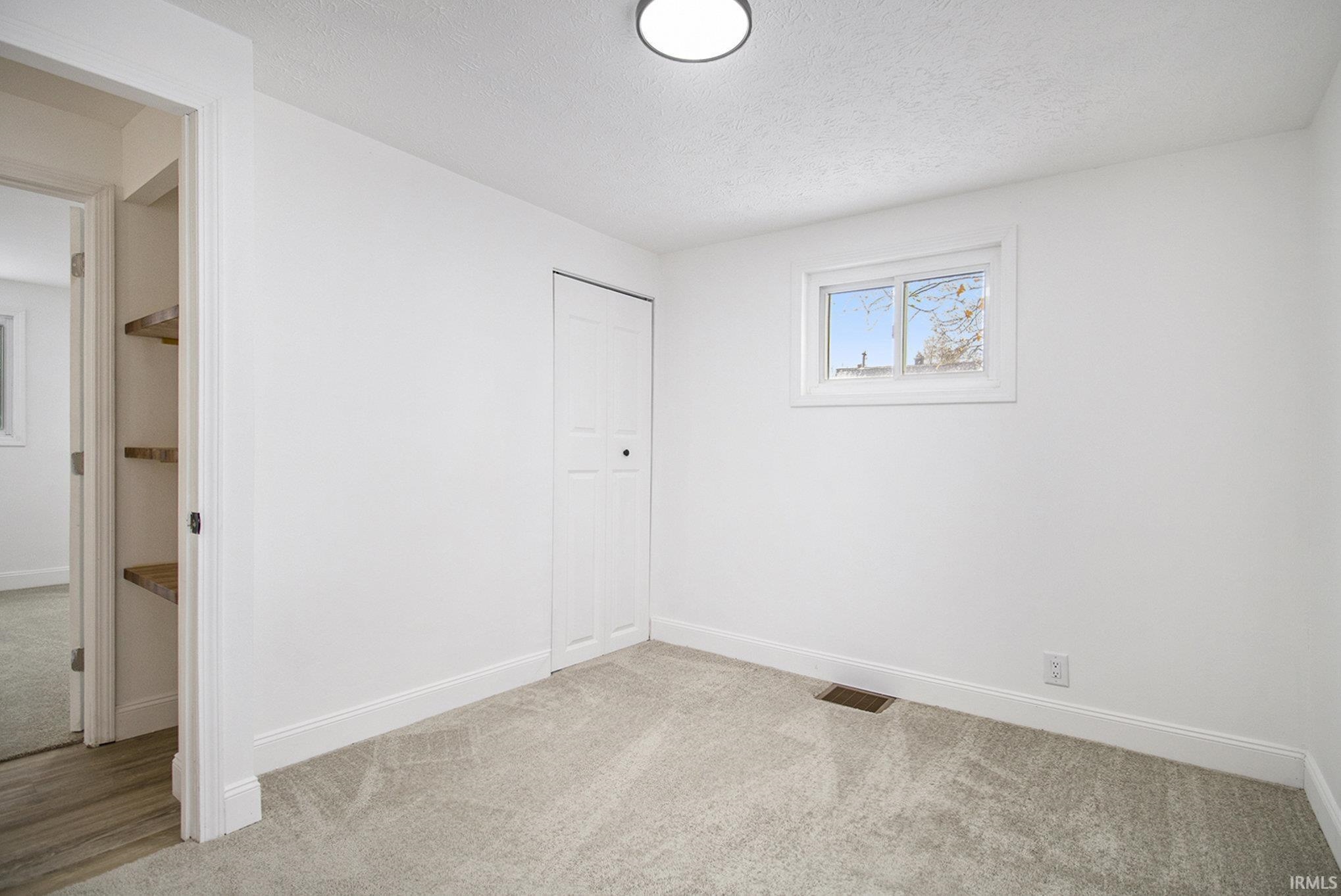 54405 Northern Avenue South Bend IN 46635