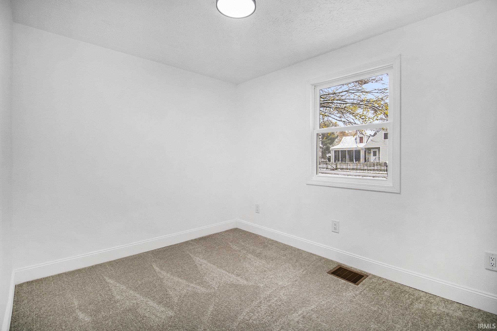 54405 Northern Avenue South Bend IN 46635