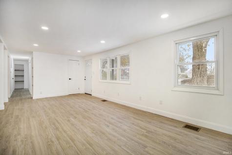 54405 Northern Avenue South Bend IN 46635