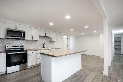 54405 Northern Avenue South Bend IN 46635