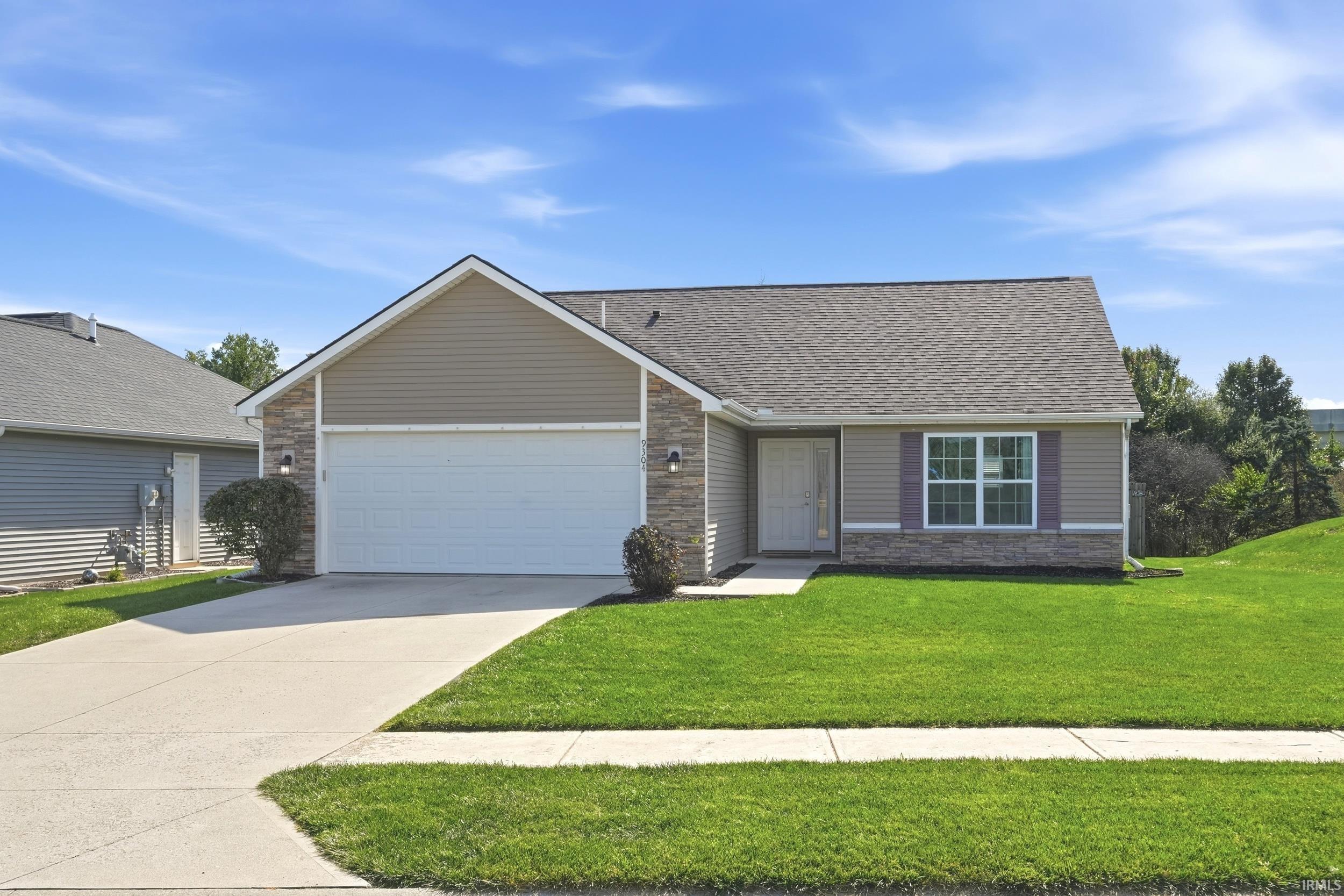9304 Acacia Passage Fort Wayne IN 46835