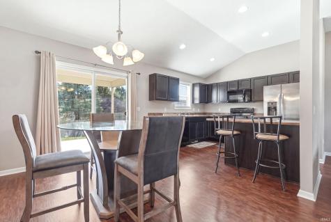 9304 Acacia Passage Fort Wayne IN 46835