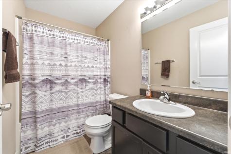 9304 Acacia Passage Fort Wayne IN 46835