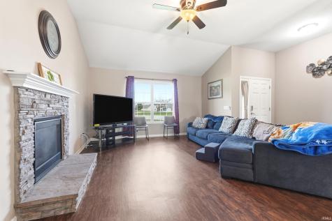 9304 Acacia Passage Fort Wayne IN 46835