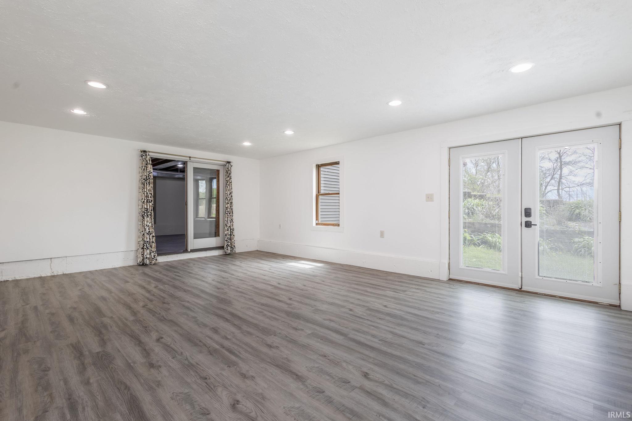 68931 Us Highway 31 Lakeville IN 46536
