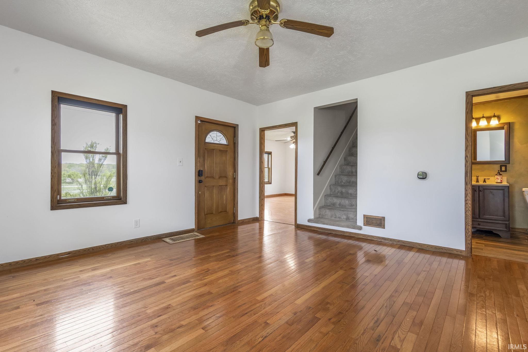 68931 Us Highway 31 Lakeville IN 46536