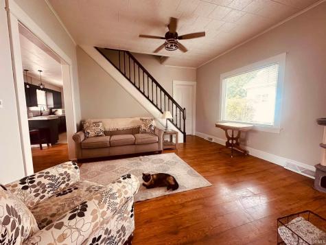 608 W William Street Kendallville IN 46755