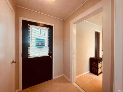 608 W William Street Kendallville IN 46755