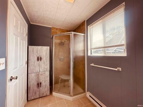 608 W William Street Kendallville IN 46755