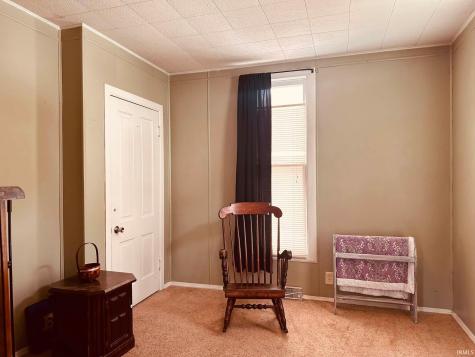 608 W William Street Kendallville IN 46755
